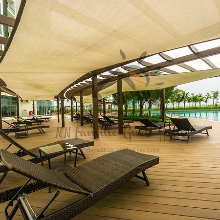 NN Famille Guest House Pasir Gudang Extérieur photo