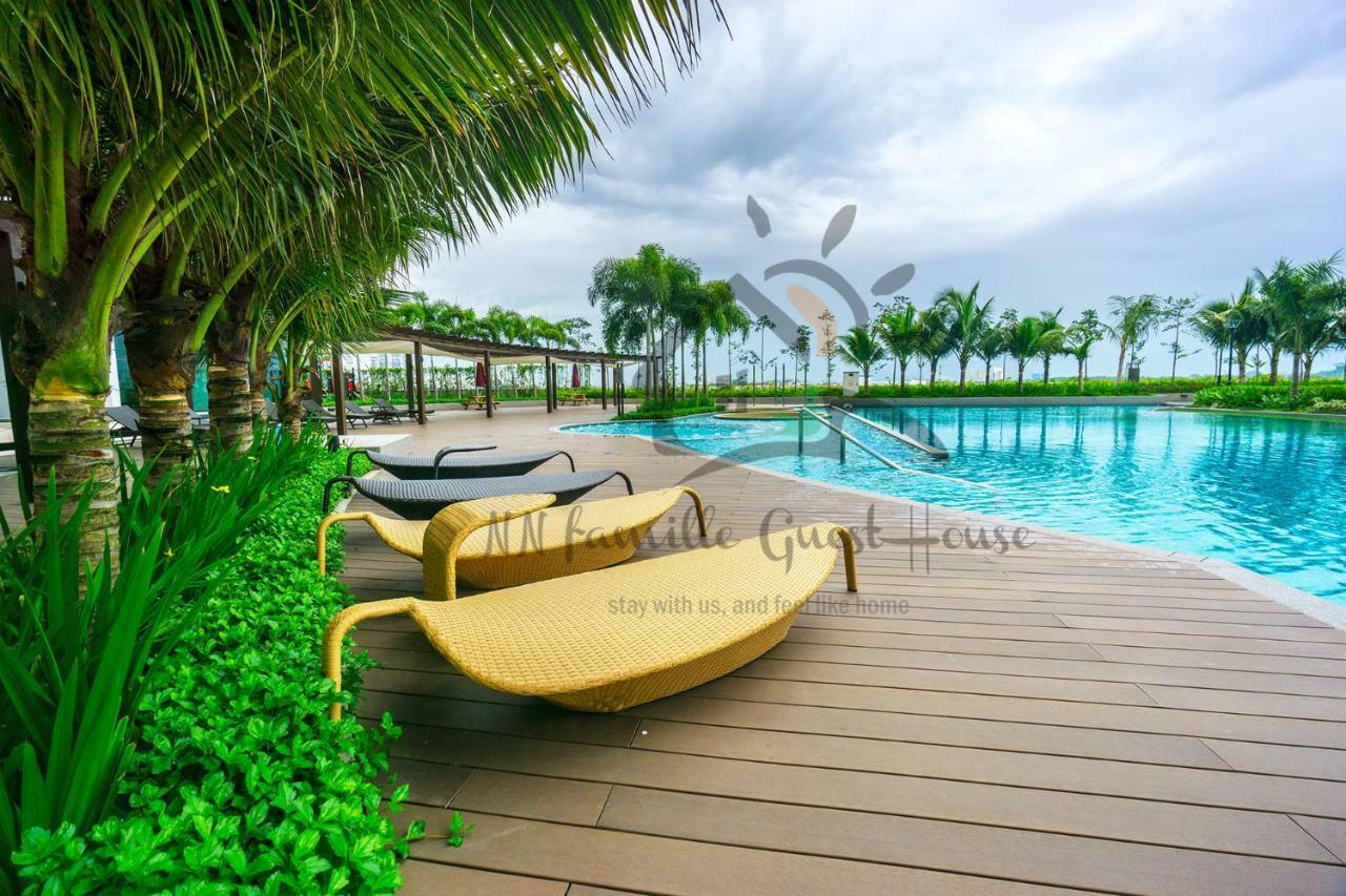 NN Famille Guest House Pasir Gudang Extérieur photo